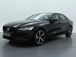 Zwart Gebruikt 2022 Volvo S60 Sedan | € 39.913 (Eerlijke prijs)