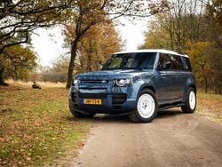 Blauw Gebruikt 2025 Land Rover Defender Heritage SUV | € 94.950 (Goede deal)
