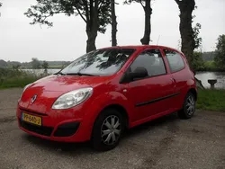 Rood Gebruikt 2008 Renault Twingo Hatchback | € 1.498 (Goede deal)