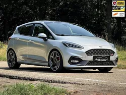 Grijs Gebruikt 2019 Ford Fiesta Performance Edition Hatchback | € 19.899 (Goede deal)