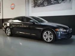 Grijs Gebruikt 2011 Jaguar XJ Sedan | € 24.900 (Duur)
