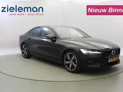 Zwart Gebruikt 2021 Volvo S60 R-Design Sedan | € 26.845 (Goede deal)