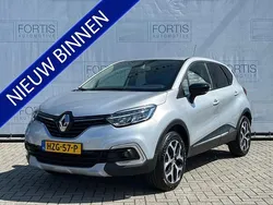Grijs, metallic lak Gebruikt 2019 Renault Captur Intens SUV | € 16.900 (Eerlijke prijs)