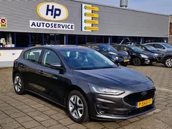 Grijs Gebruikt 2022 Ford Focus Hatchback | € 15.750 (Goede deal)