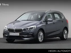 Grijs Gebruikt 2020 BMW 218 Executive Stationwagen | € 25.880 (Eerlijke prijs)