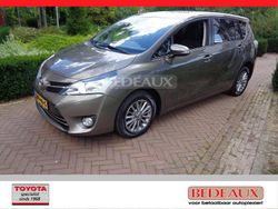 Grijs Gebruikt 2017 Toyota Verso MPV | € 22.950 (Duur)