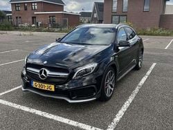 Zwart Gebruikt 2015 Mercedes GLA45 AMG AMG SUV | € 25.000 (Goede deal)