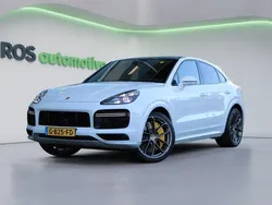 Wit, metallic lak Gebruikt 2019 Porsche Cayenne Turbo SUV | € 83.850 (Super prijs)