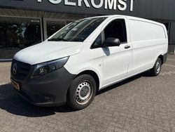 Wit Gebruikt 2018 Mercedes Vito MPV | € 11.750 (Eerlijke prijs)
