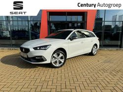 Wit Nieuw 2025 Seat Leon ST FR Stationwagen | € 38.980 (Eerlijke prijs)