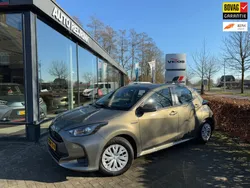 Groen Gebruikt 2020 Toyota Yaris Hybrid Active Hatchback | € 18.750 (Eerlijke prijs)