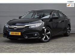 Zwart (metallic) Gebruikt 2018 Honda Civic Elegance Sedan | € 19.950 (Super prijs)