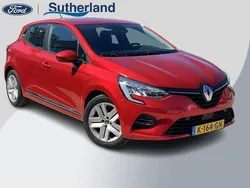 Rood Gebruikt 2020 Renault Clio V Zen Hatchback | € 12.900 (Goede deal)