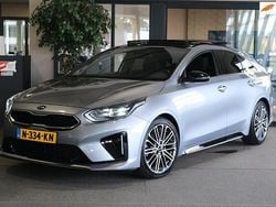 Grijs Gebruikt 2021 Kia ProCeed Hatchback | € 22.950 (Eerlijke prijs)