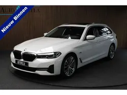 Wit Gebruikt 2022 BMW 530 Stationwagen | € 38.950 (Super prijs)