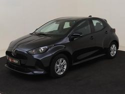 Zwart Gebruikt 2025 Mazda 2 Center-Line Hatchback | € 22.990 (Eerlijke prijs)