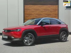 Rood Gebruikt 2020 Mazda MX30 Edition SUV | € 13.900 (Goede deal)