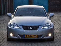 Zilver Gebruikt 2006 Lexus IS250 Business Edition Sedan | € 7.450 (Goede deal)