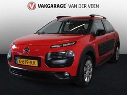 Rood Gebruikt 2015 Citroën C4 PureTech SUV | € 7.445 (Super prijs)