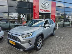 Grijs Gebruikt 2019 Toyota RAV4 Hybrid Executive SUV | € 30.495 (Iets duurder)