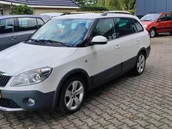 Wit Gebruikt 2011 Skoda Fabia Stationwagen | € 2.750 (Goede deal)