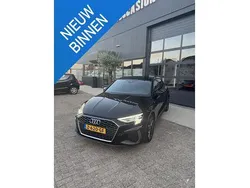 Zwart Gebruikt 2021 Audi A3 Sportback Competition Hatchback | € 32.950 (Iets duurder)