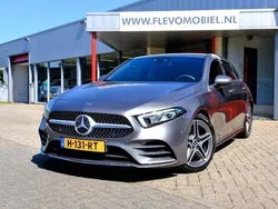 Grijs Gebruikt 2020 Mercedes A180 Business Hatchback | € 25.950 (Iets duurder)