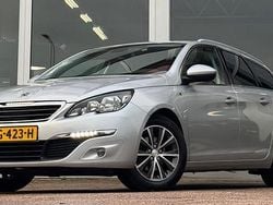 Grijs Gebruikt 2015 Peugeot 308 Style Stationwagen | € 4.994 (Goede deal)
