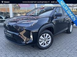 Zwart Gebruikt 2024 Toyota Yaris Cross Edition SUV | € 29.400 (Iets duurder)