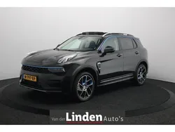 Zwart, metallic lak Gebruikt 2021 Lynk & Co 01 SUV | € 23.450 (Eerlijke prijs)