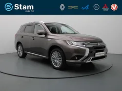 Bruin Gebruikt 2021 Mitsubishi Outlander P-HEV Intense SUV | € 26.490 (Goede deal)