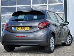 Grijs Gebruikt 2018 Peugeot 208 Hatchback | € 6.999 (Eerlijke prijs)