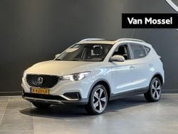 Wit Gebruikt 2020 MG ZS Luxury Sedan | € 13.444 (Eerlijke prijs)