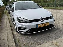 Gebruikt 2017 VW Golf VII R Sedan | € 21.000 (Goede deal)