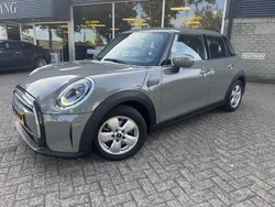 Grijs Gebruikt 2021 Mini ONE Essential Hatchback | € 18.950 (Eerlijke prijs)