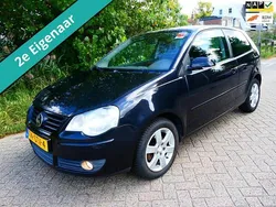 Zwart Gebruikt 2008 VW Polo Comfortline Hatchback | € 2.245 (Super prijs)