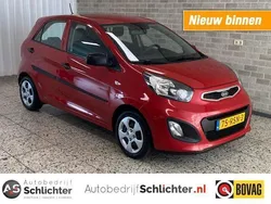 Rood Gebruikt 2011 Kia Picanto Hatchback | € 5.450 (Eerlijke prijs)