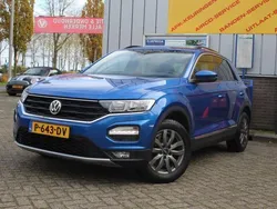 Blauw Gebruikt 2019 VW T-Roc Sport SUV | € 20.950 (Goede deal)