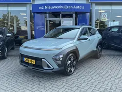 Groen, metallic lak Gebruikt 2024 Hyundai Kona Premium SUV | € 34.950 (Duur)