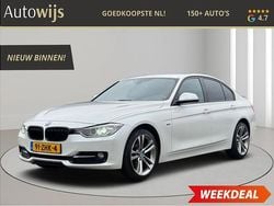 Wit Gebruikt 2012 BMW 320 Sport Line Sedan | € 11.890 (Eerlijke prijs)