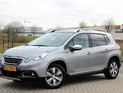 Grijs Gebruikt 2015 Peugeot 2008 Allure SUV | € 8.999 (Eerlijke prijs)