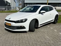 Wit Gebruikt 2010 VW Scirocco Highline Coupé | € 6.750 (Eerlijke prijs)