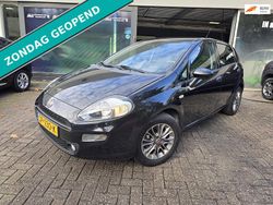 Zwart Gebruikt 2015 Fiat Punto Street Hatchback | € 4.999 (Eerlijke prijs)