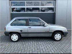 Grijs Gebruikt 1993 Opel Corsa Swing Hatchback | € 3.950