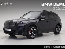Zwart Gebruikt 2025 BMW iX1 M Sport SUV | € 47.895