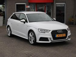 Wit Gebruikt 2019 Audi A3 Sportback S-Line Hatchback | € 18.450 (Goede deal)