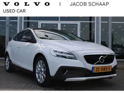 Wit Gebruikt 2019 Volvo V40 CC Stationwagen | € 18.500 (Eerlijke prijs)