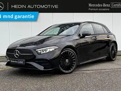 Zwart Gebruikt 2023 Mercedes A200 AMG line Hatchback | € 40.900