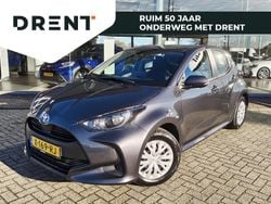 Grijs Gebruikt 2024 Toyota Yaris Active Hatchback | € 21.495 (Eerlijke prijs)
