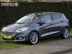 Grijs, metallic lak Gebruikt 2018 Ford Fiesta Vignale Hatchback | € 17.450 (Eerlijke prijs)